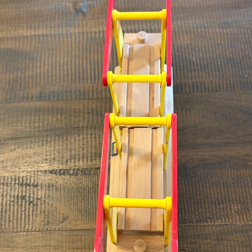 BRIO Up & Away Lift-Up Bridge #33363 Wooden Tracks also fits Thomas The Train - Picture 4 of 8